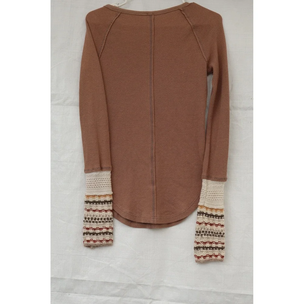 Free People Sunset Park Thermal Henley Mauve Brown Crochet‎ Cuff Women Top Small